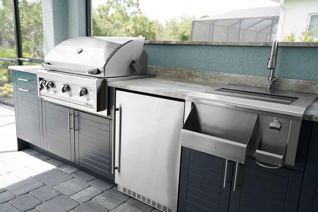 American Outdoor Cabinets outdoor kitchen